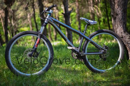 Dartmoor Phantom specs and reviews